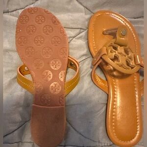 Tory birch Miller sandles size 7